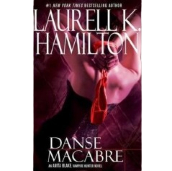 Dance Macabre Anita Blake Vampire Hunter Hardcover Book by Laurell K Hamilton - Picture 1 of 13